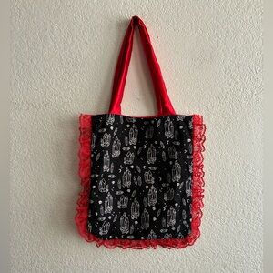 Red & Black Crystal's Moon's Skull's Prints Lace Fabric Trim Tote Bag